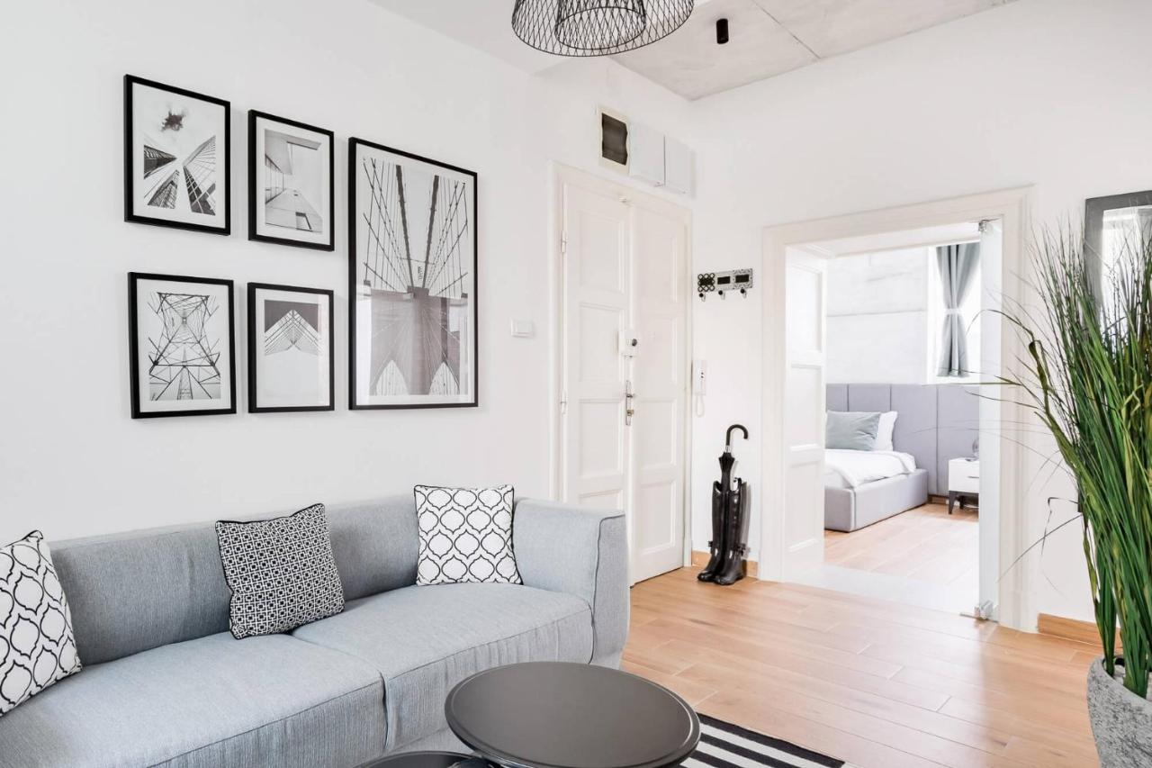 Hostgost Selected Suites - Molerova 9 ベオグラード エクステリア 写真